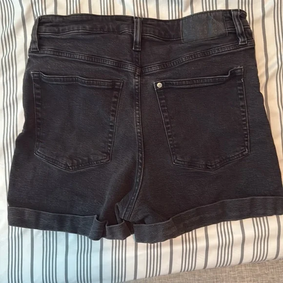 H&M Denim Shorts - Picture 3 of 3